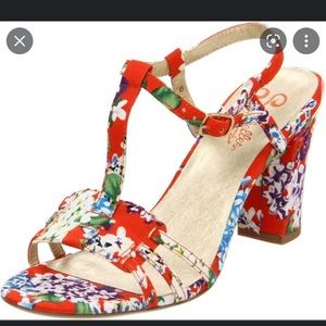 Bundle 3 for $30 Seychelles Orange Mum Floral Sandal 7.5